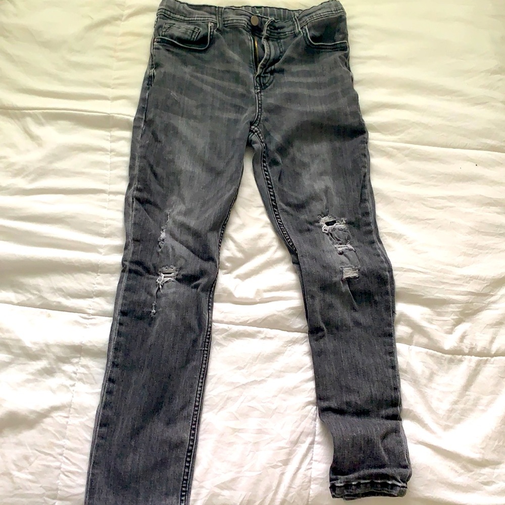 Boys grey ripped jeans